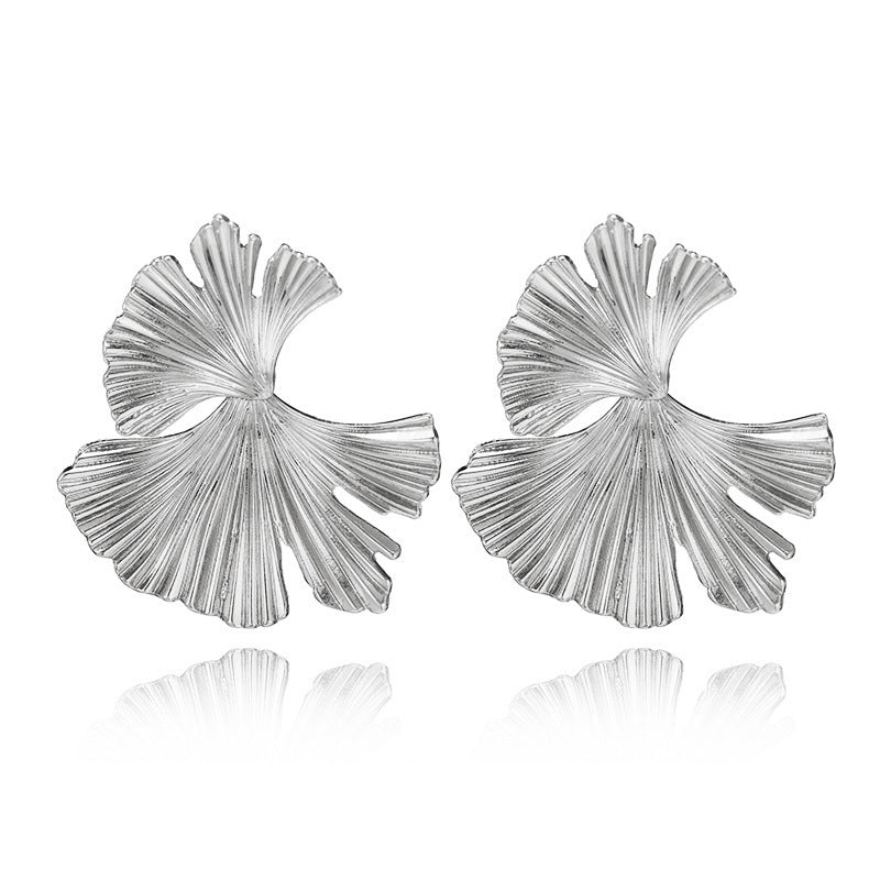 Asymmetric Leaves Ear Studs Cn0212
