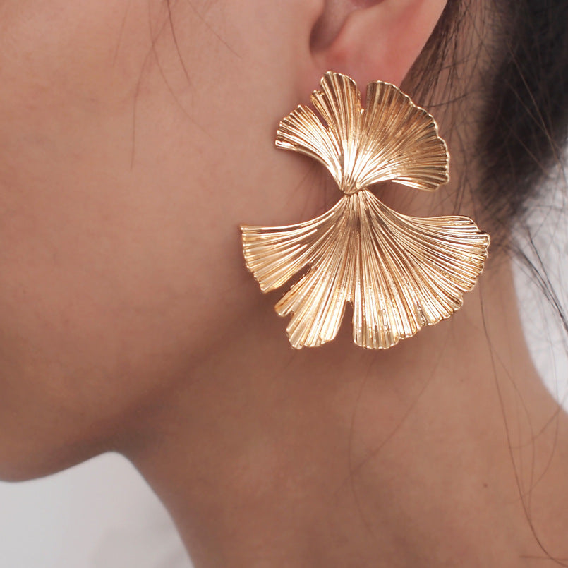Asymmetric Leaves Ear Studs Cn0212