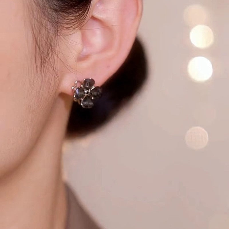 Rotatable Four-Leaf Flower Earrings Cn0112