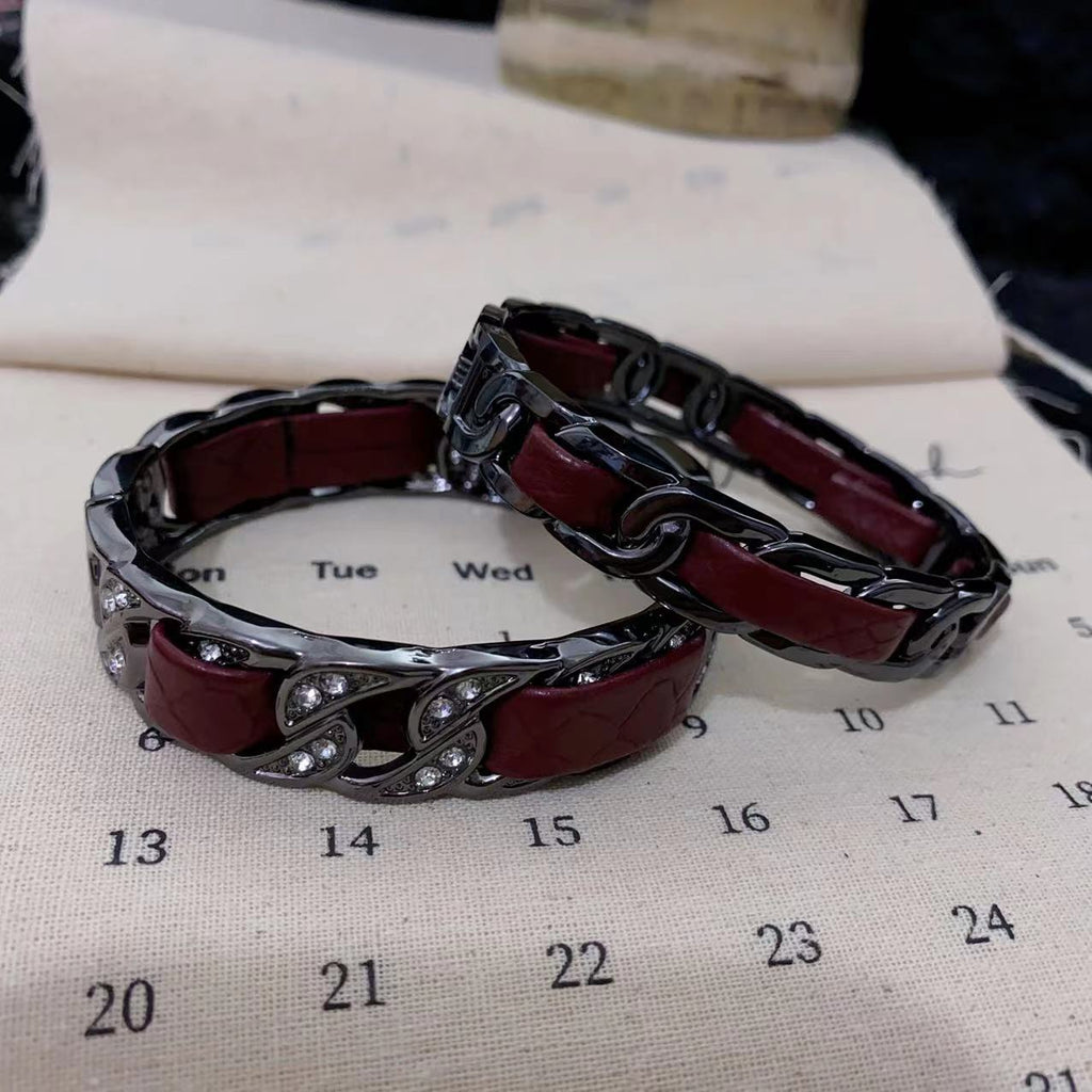 Trendy Cool Dignified Hollow Open Elastic Yellow Bracelet Wine Red Leather Braided Bracelet Cn569