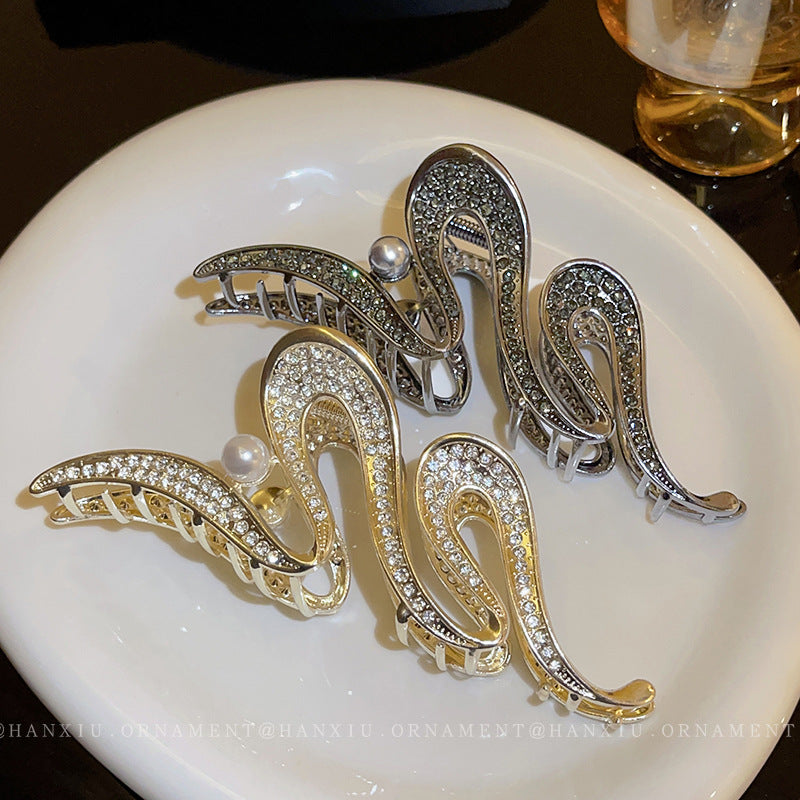 Rhinestone Pearl Lines Serpentine Grip Cn0238