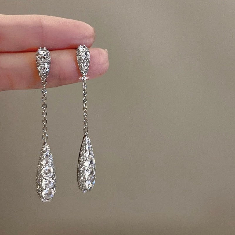 Zircon Water Drops Eardrops Full Diamond Cn357