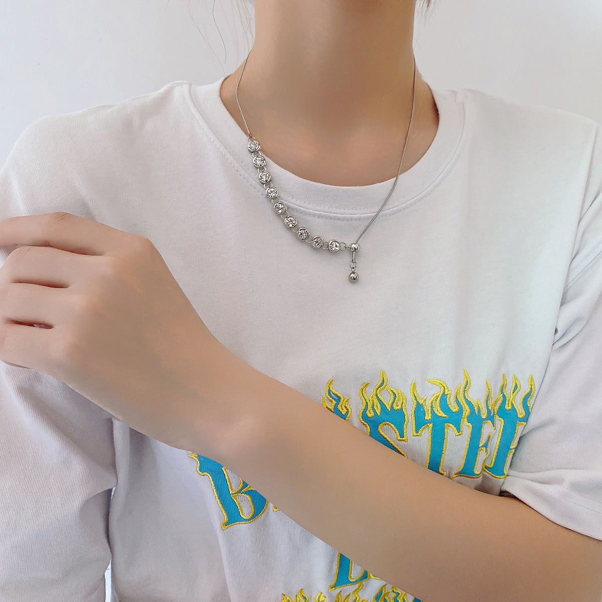 Fashion Tassel Asymmetric Clavicle Chain Cn0314