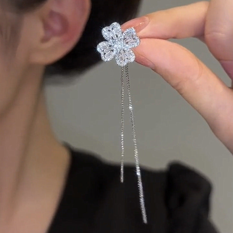 Micro Inlaid Zircon Lucky Flower Long Tassel Ear Clips No Pierced Can Wear Ear Clip Cn553