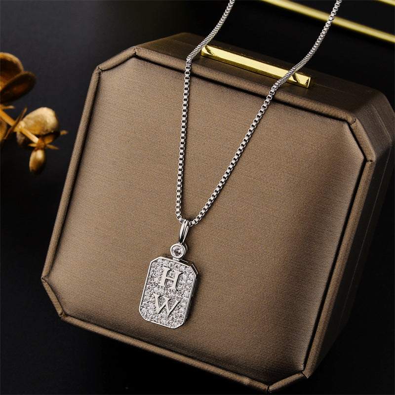 Perfume Bottle Letter Hw Letter Necklace Cn424