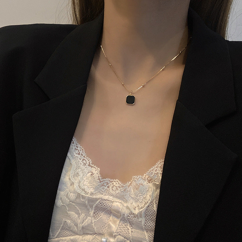 Black Dark Geometric Square Necklace Cn0251