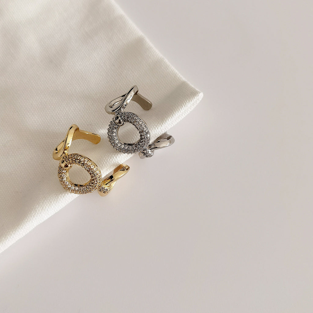 Diamond-Embedded Advanced Cold Wind Open Ring Cn419