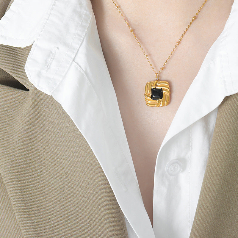 White Opal Black Glass Stone Chain Set Necklace Earrings Cn0289