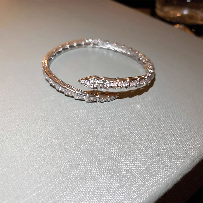 Zircon Serpentine Open-Ended Bracelet Cn343