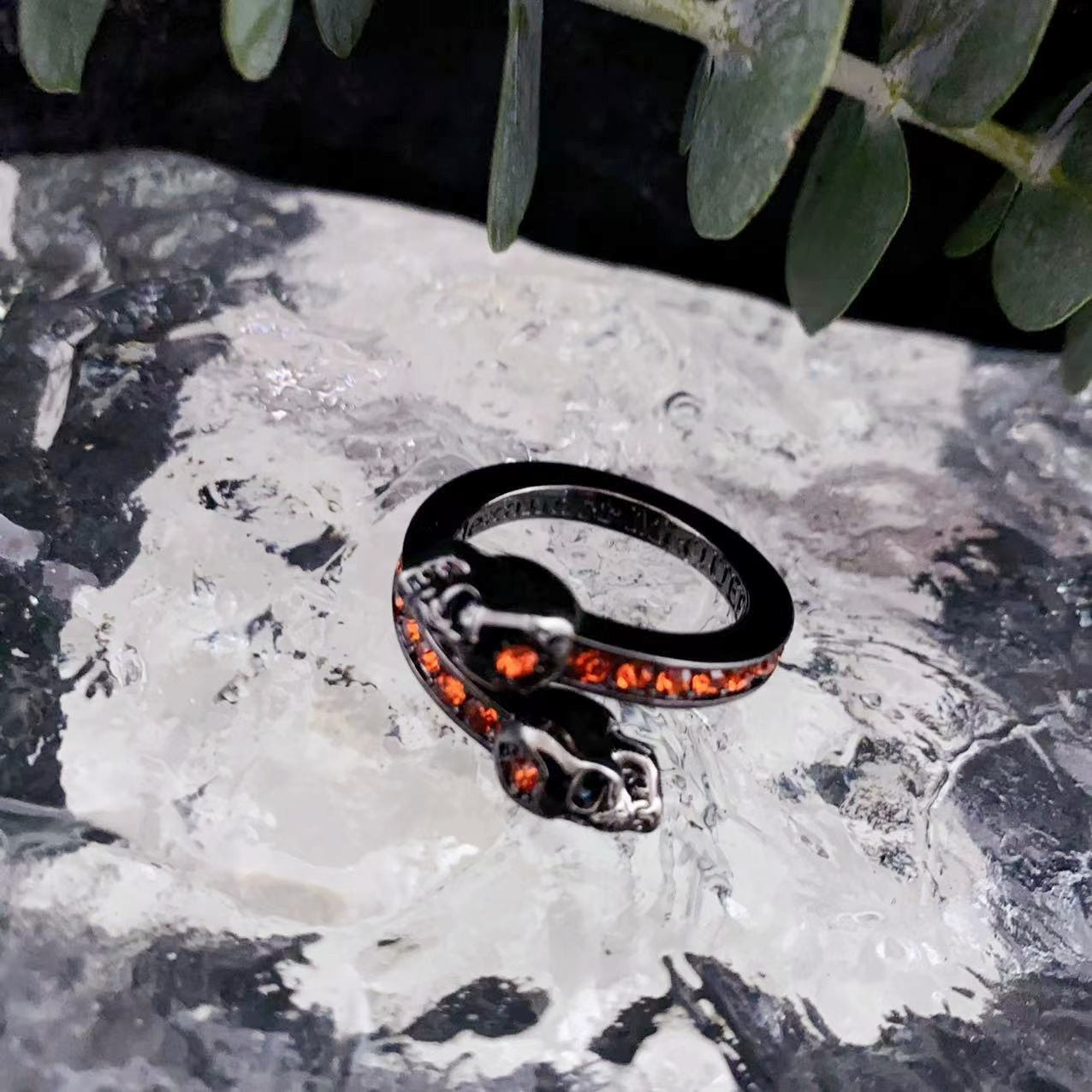 Sweet Cool Inlaid Zirconium Pearl Pendant Skull Ring Opening Cn570