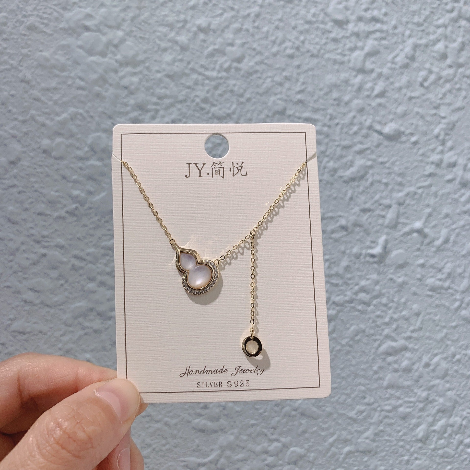 Natural Fritillary Gourd Clavicle Chain Necklace Cn472