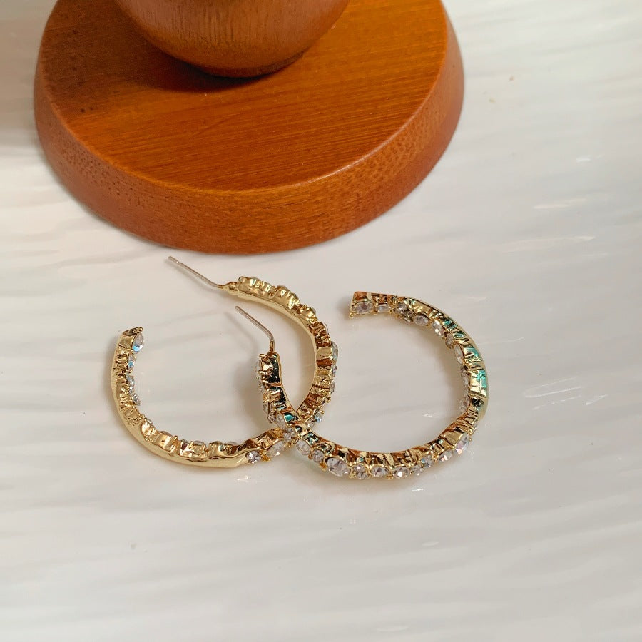 Zircon C- Shaped Earrings Super Flash Diamond Earrings Cn464