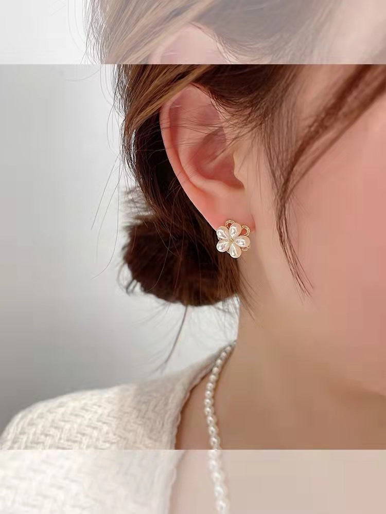 New Flower Ear Studs Rotatable Cn0102