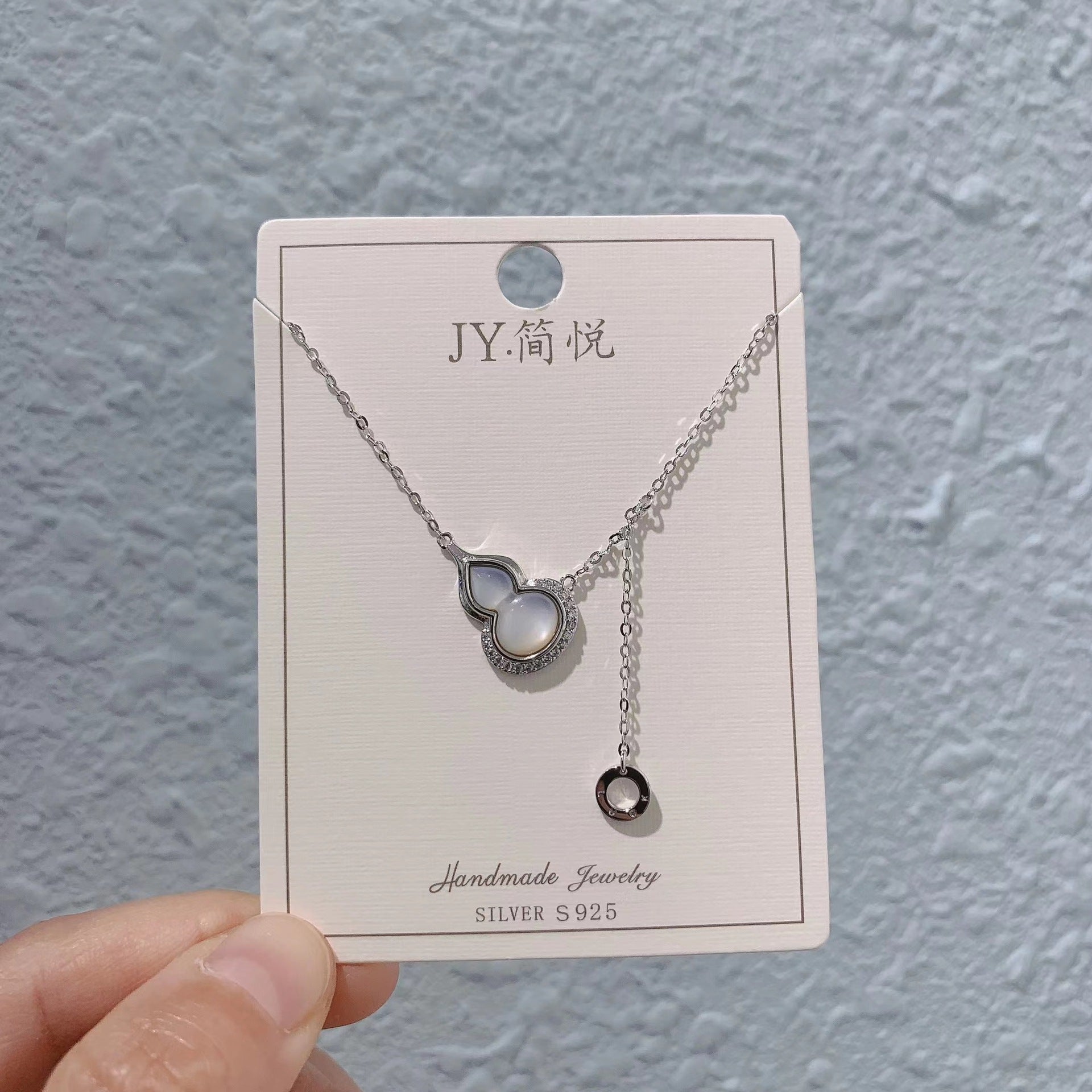 Natural Fritillary Gourd Clavicle Chain Necklace Cn472