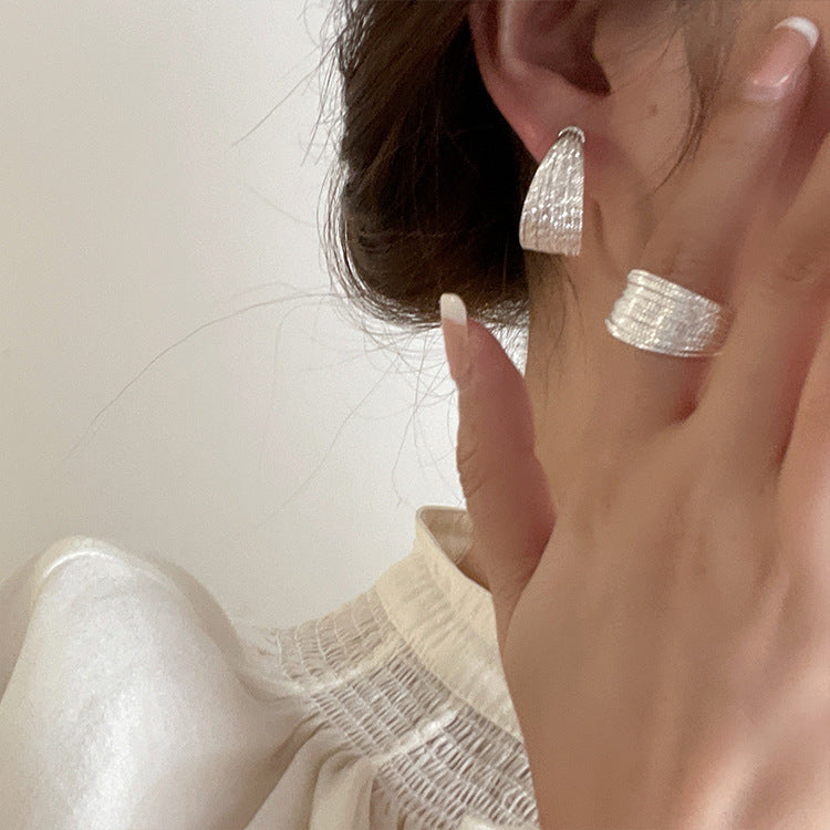 Retro Multi-Circle Metal Ring Cn0109