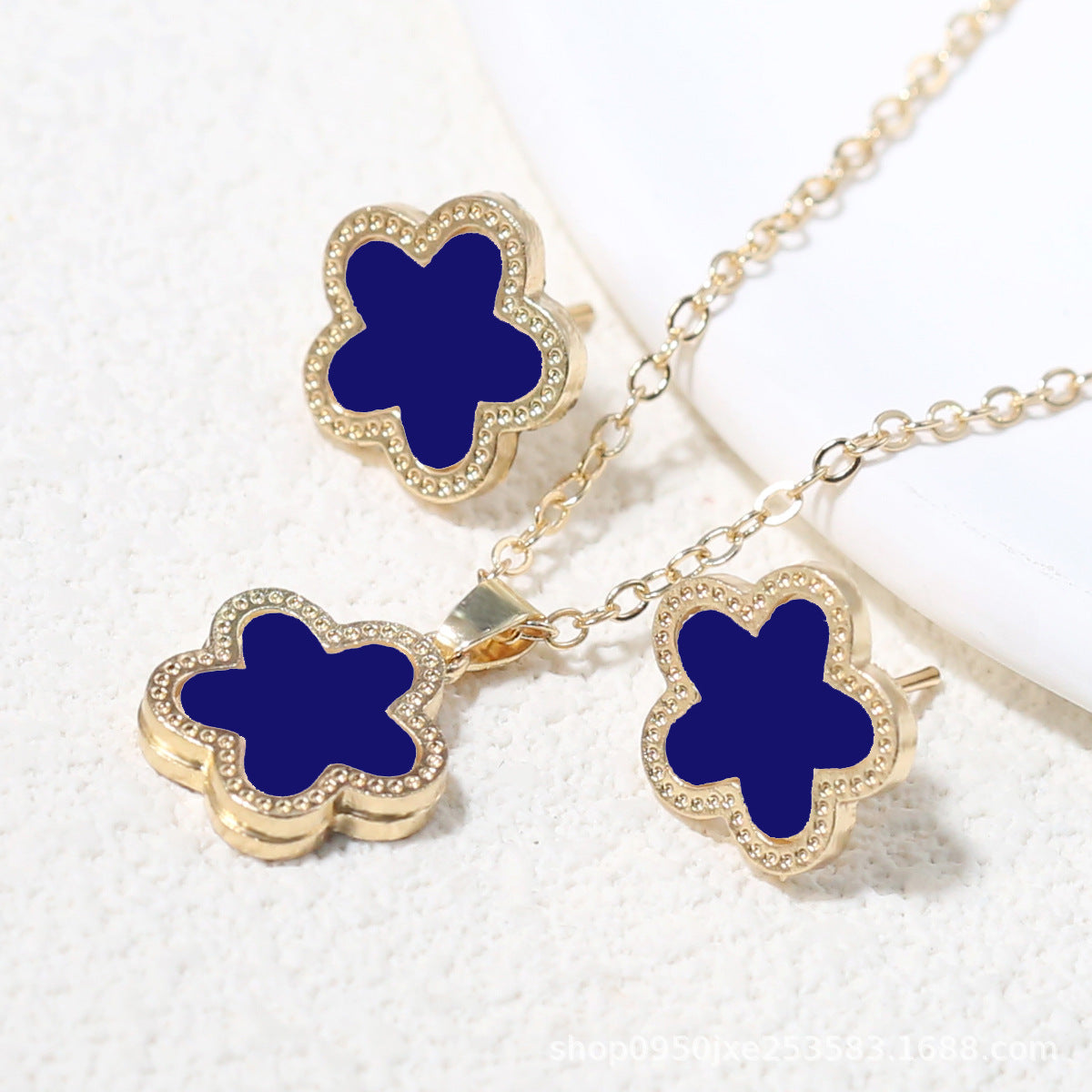 Double-Sided Wide-Brimmed Fritillary Plum Blossom Two-Piece Pendant Necklace Ear Stud Cn0282