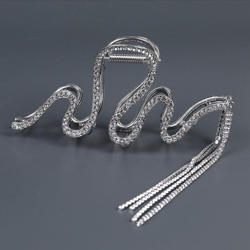Diamond Snake Tassel Clip CN0205