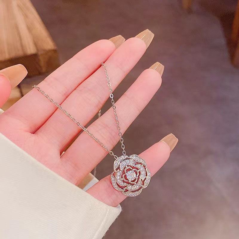 Hollow Petal Flower Necklace Cn501