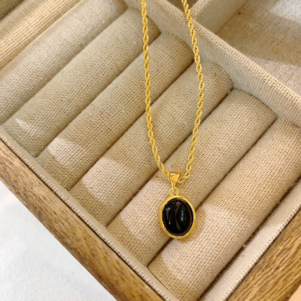 White Shell Necklace Women's French Retro Twin Necklace Clavicle Chain Cn414