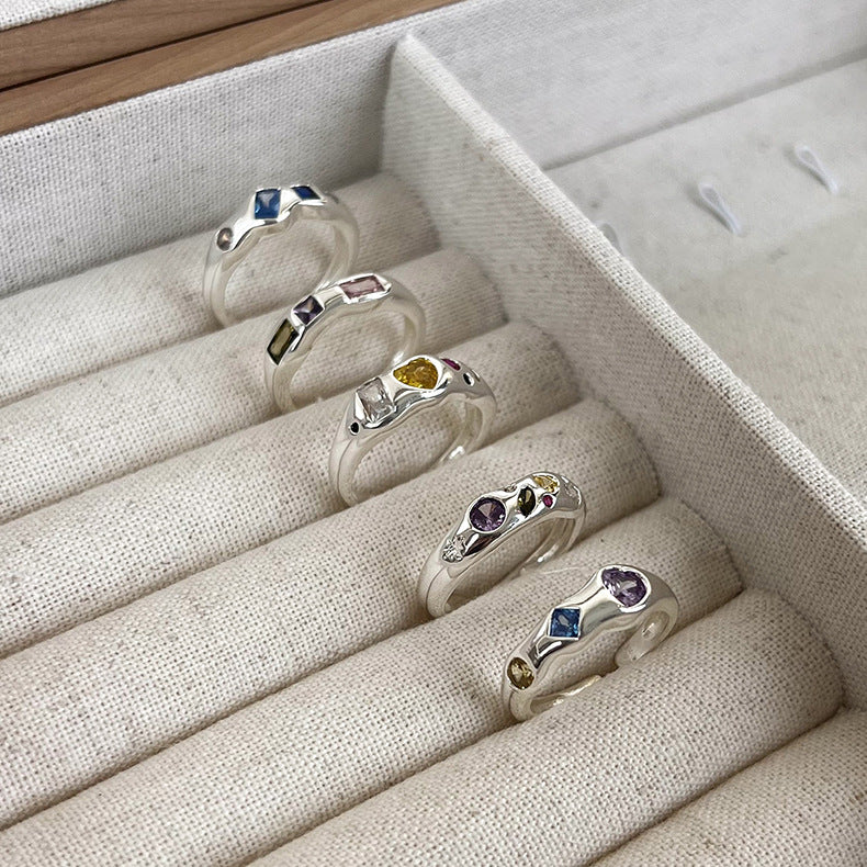 Irregular Matte Color Heart-Shaped Zircon Ring Cn0305