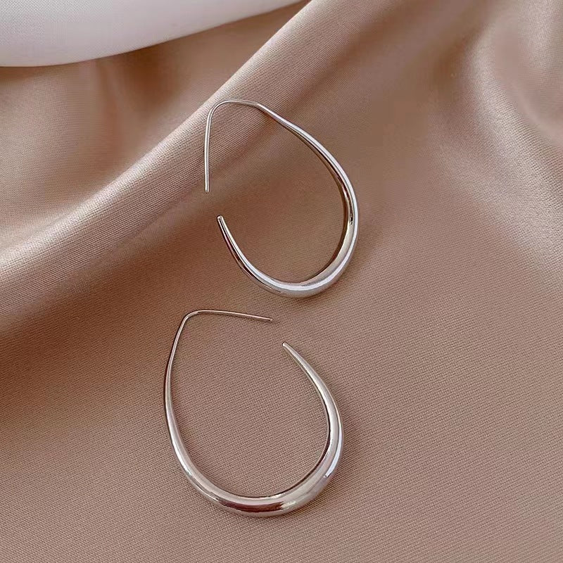 Oval Earrings Simple Retro Cn573