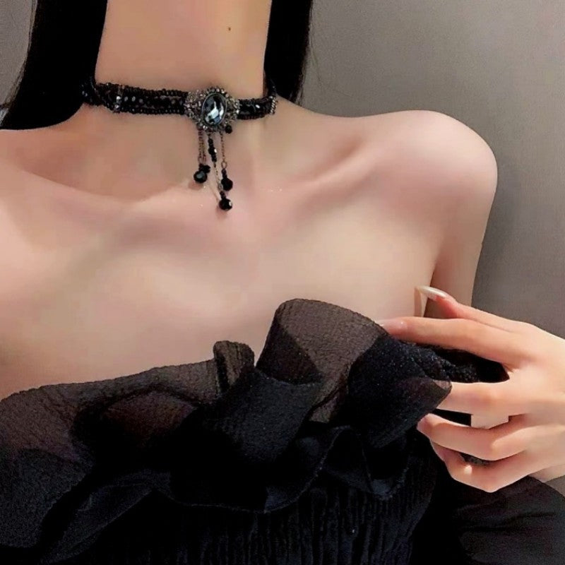 Retro Black & Rhimestone Crystal String Beads Multi-Layer Tassel Clavicle Chain N383