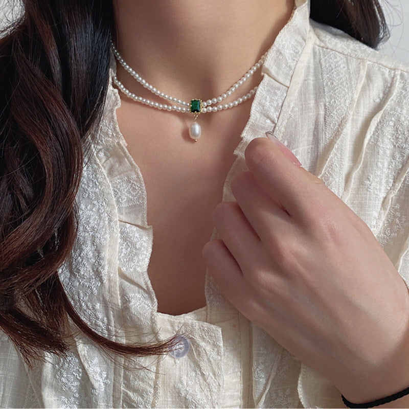 Emerald Square Rhinestone Pearl Necklace Cn444