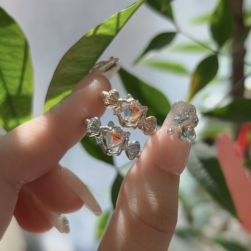 Heart-Shaped Moonstone Little Devil Ring Cn516
