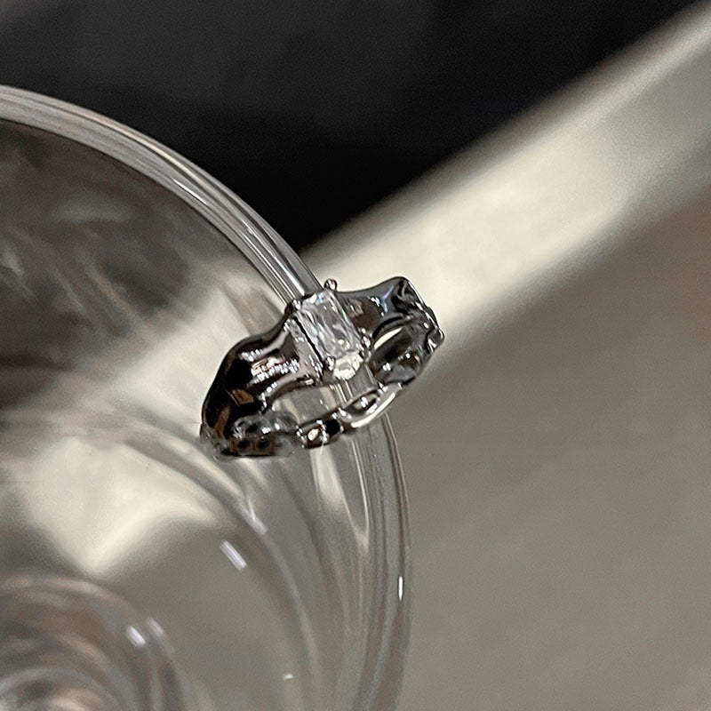 Open-End Zircon Ring Cn0200