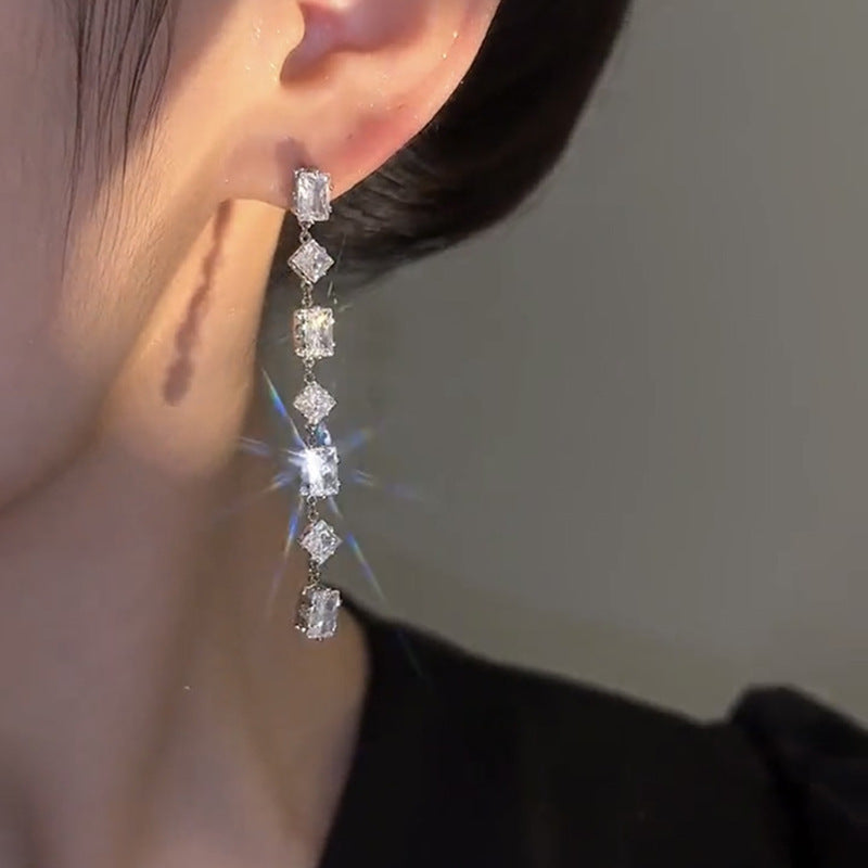 Silver Zircon Long Fringe Earrings Cn0307