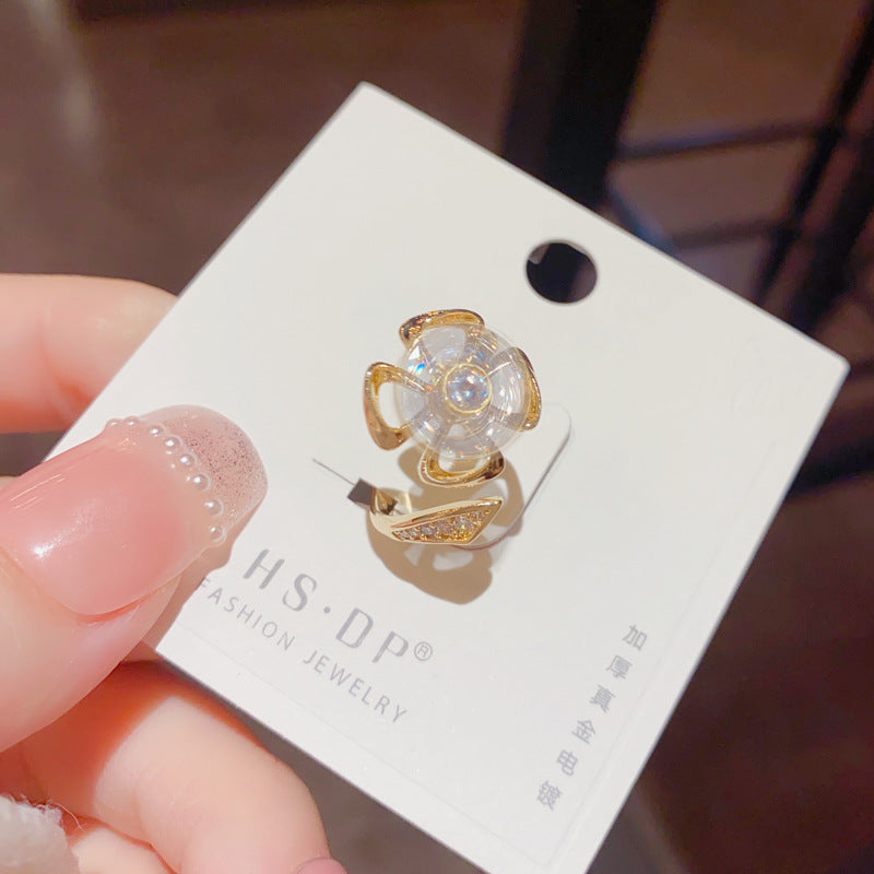 Micro Inlaid Zircon Rotatable Four-Leaf Flower Ring Cn0308