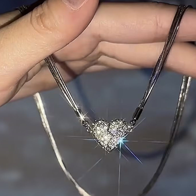 Diamond-Embedded Heart Magnet Necklace Cn0258