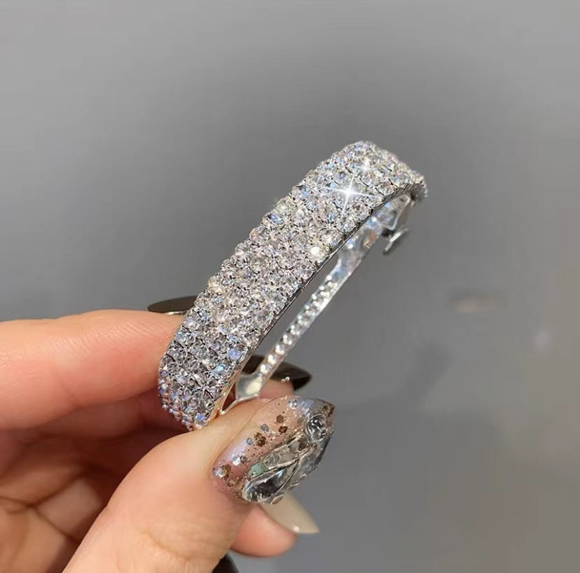 Rhinestone Fringed سرپوش Cn384