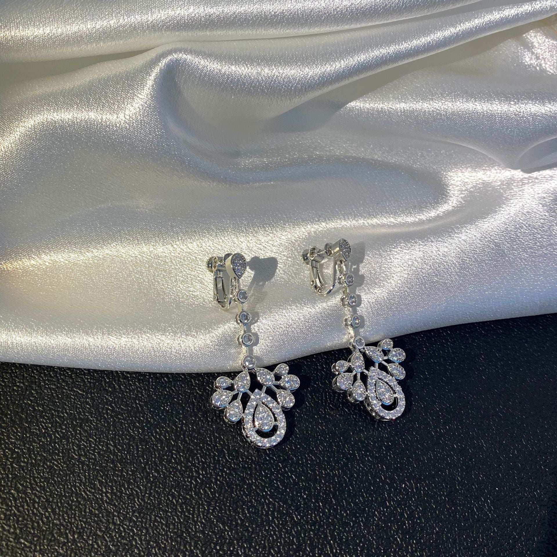 Non-Pierced Spiral Ear Clip Cn0229