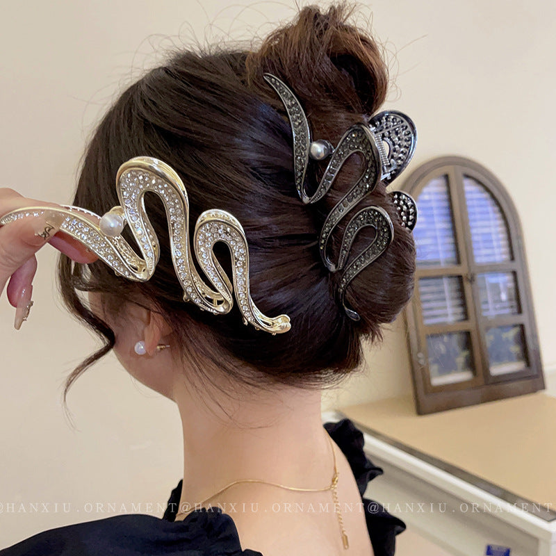 Rhinestone Pearl Lines Serpentine Grip Cn0238