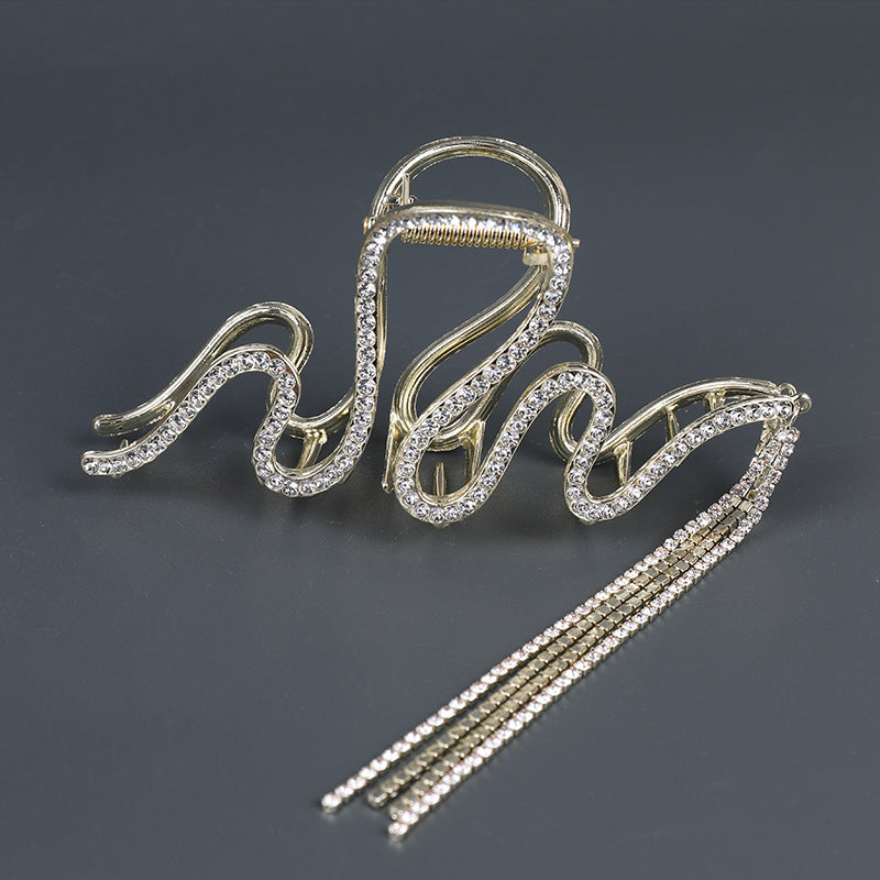 Diamond Snake Tassel Clip CN0205