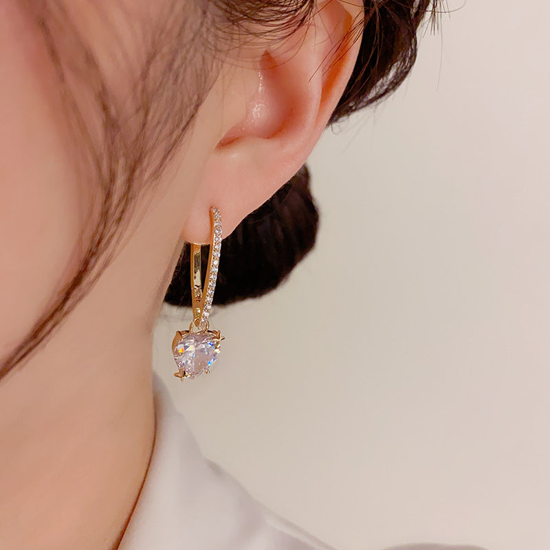 Heart-Shaped Zircon Ear Clip Trendy Earrings Cn437
