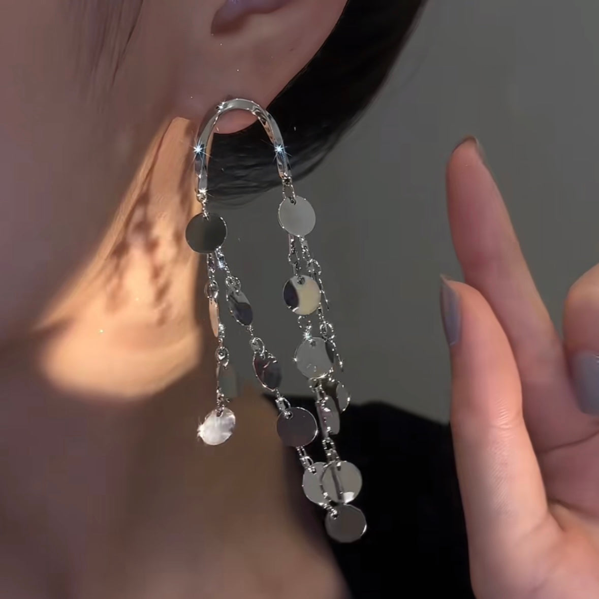 Long Smart Design Earrings Cn409