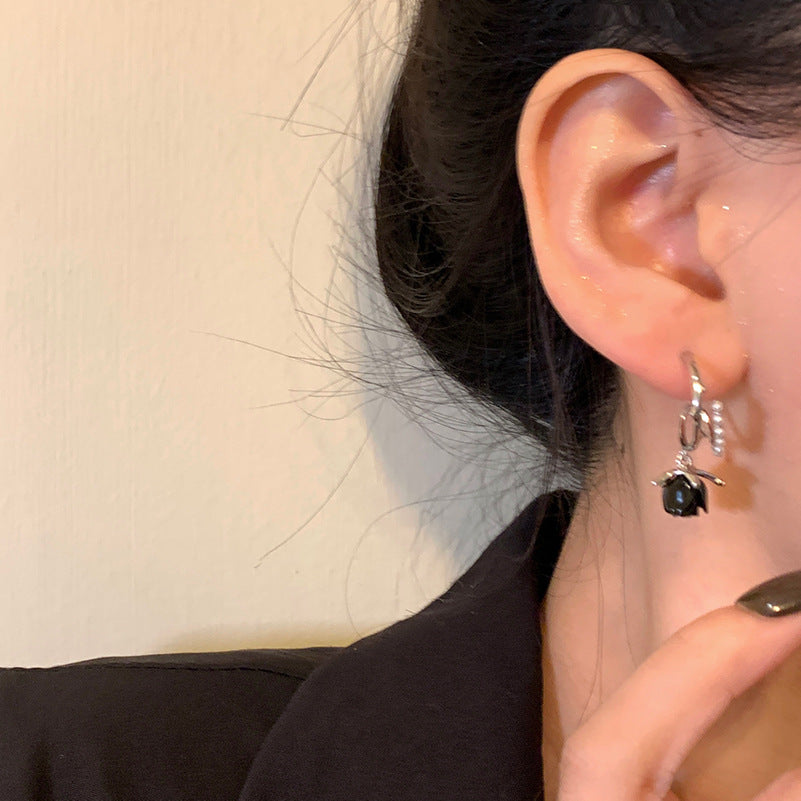Heart Thorn Rose Vintage Flower Dark Black Earrings Cn519