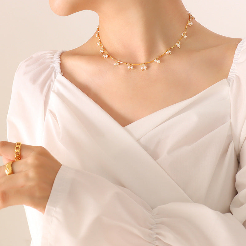 French Style Gentle Natural Freshwater Pearl Necklace Cn556