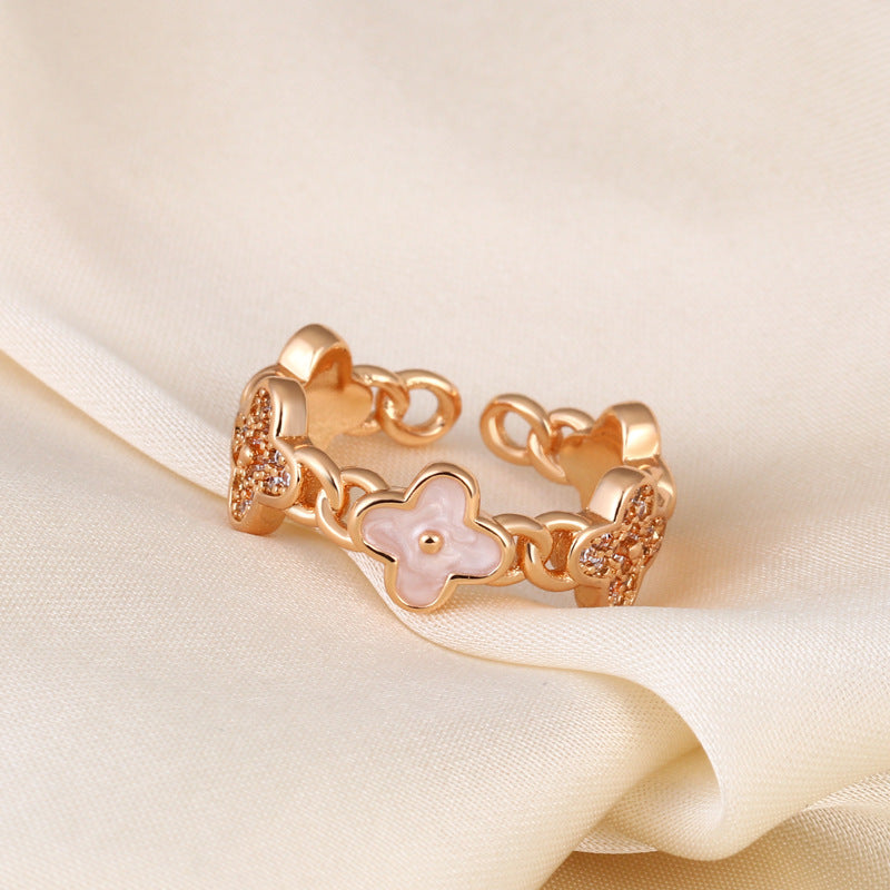 Lucky Four-Leaf Clover Ring Ring Cn492