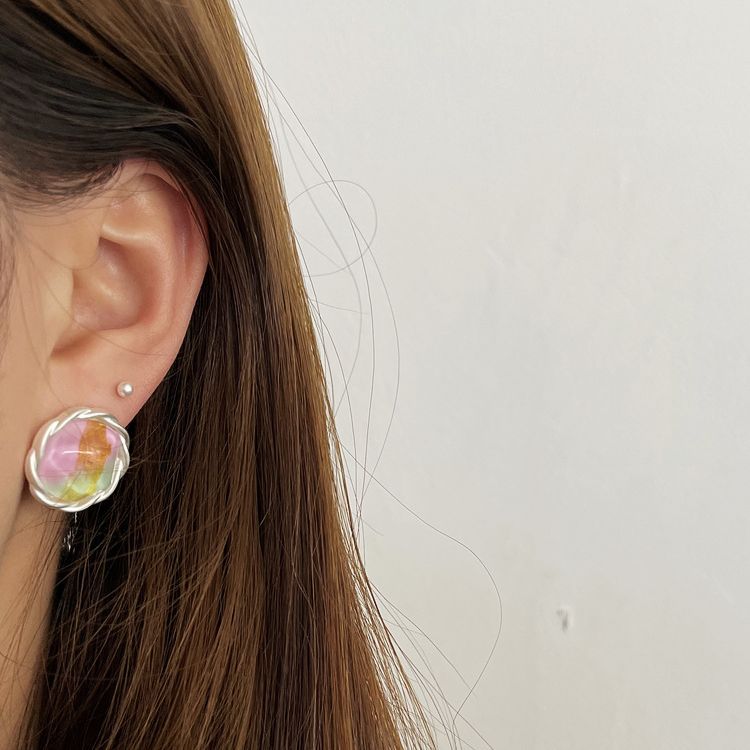 다채로운 버튼 디자인 귀걸이 Cn399