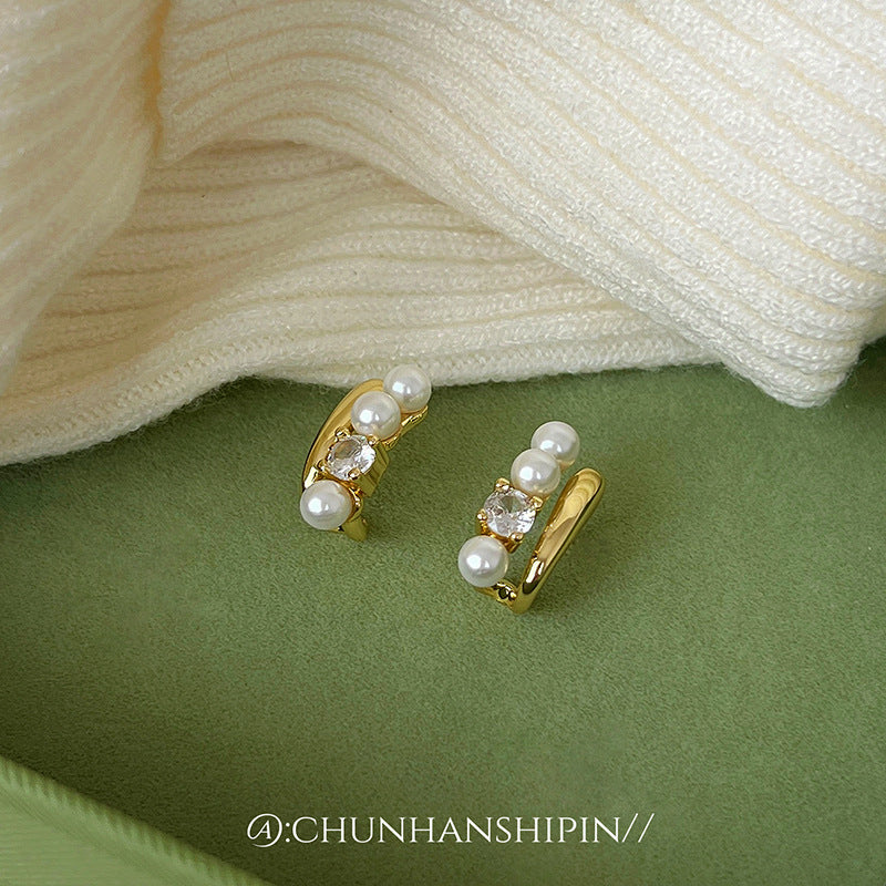 Simple Pearl Ear Clip Pearl Earrings Cn482