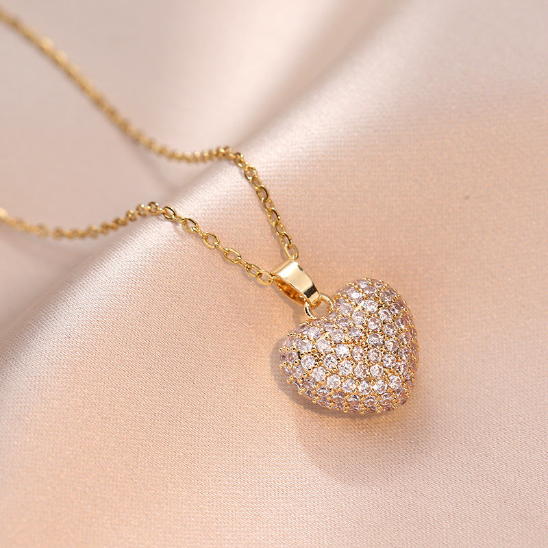 Loving Heart Zircon Titanium Steel Necklace Cn431