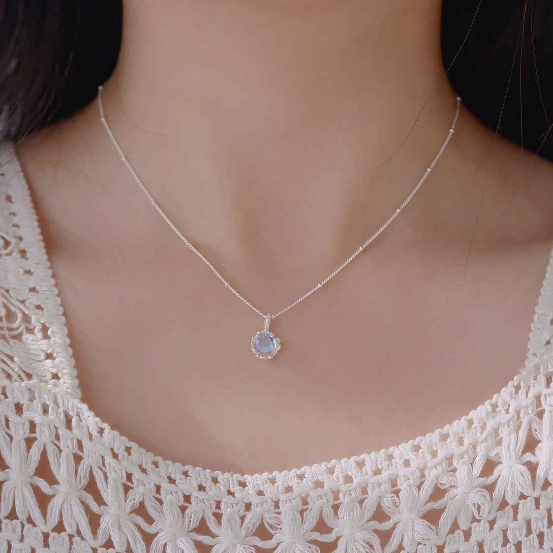 Basit retro klavikula zinciri moda kolye cn402