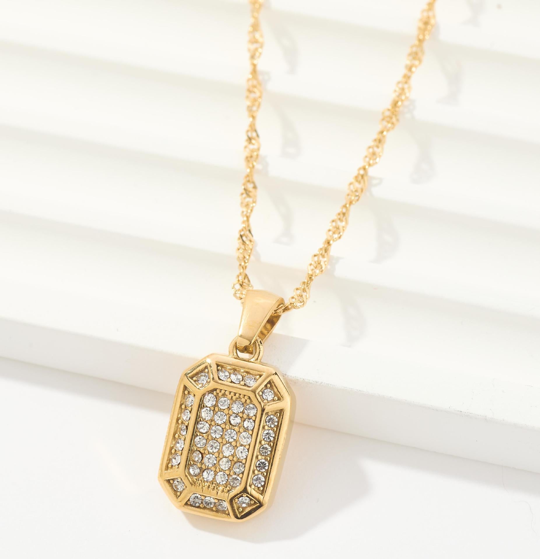 New titanium steel necklace women's simple fashion personality hot-selling women's collarbone chain jewelry