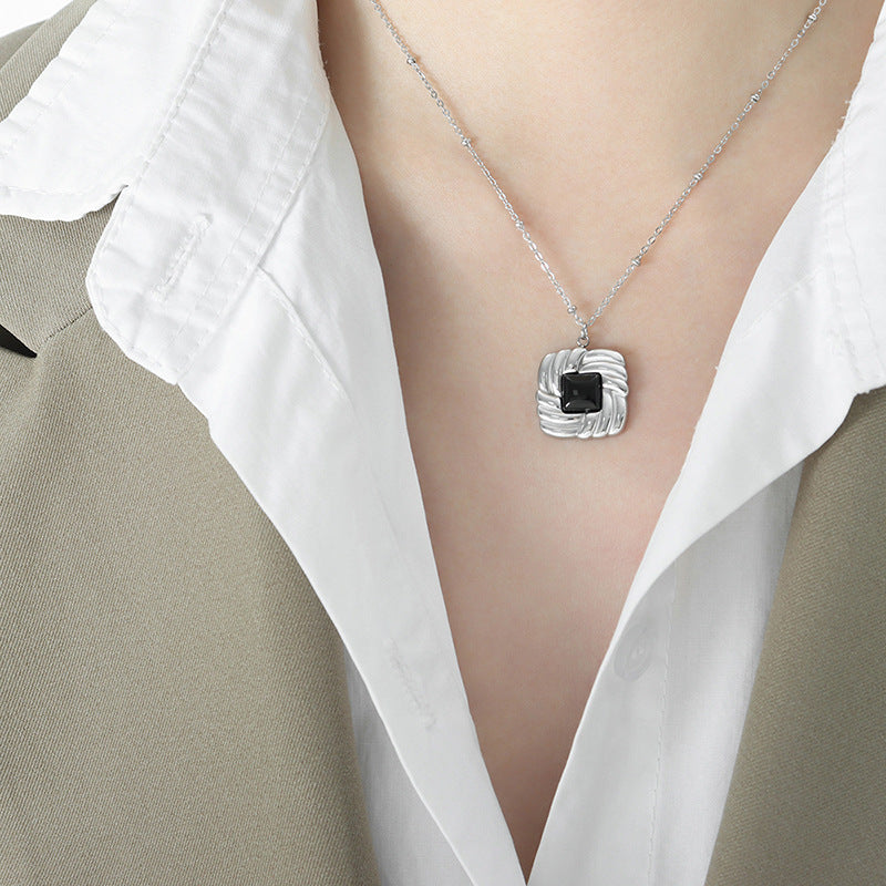 White Opal Black Glass Stone Chain Set Necklace Earrings Cn0289