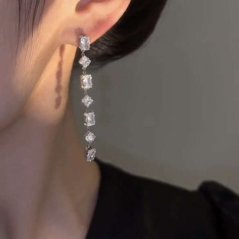 Silver Zircon Long Fringe Earrings Cn0307