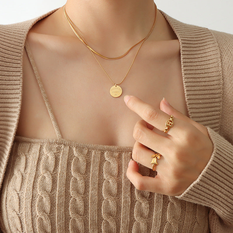 English Letter round Plate Pendant Double-Layer Chain Titanium Steel Gold-Plated Necklace Cn0284