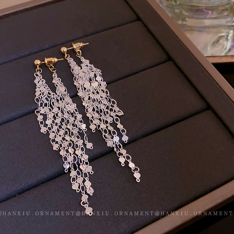 Long Tassel Earrings Cn356